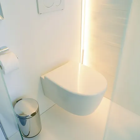 My Cloud Transit - Guests With International Flight Only!