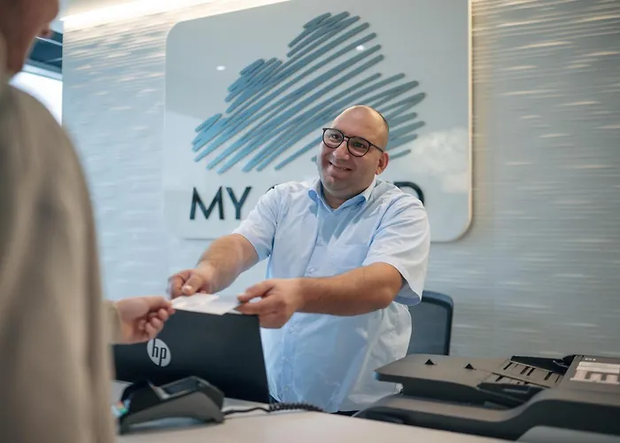 Hotel My Cloud Transit - Guests With International Flight Only!