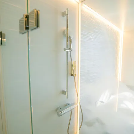 My Cloud Transit - Guests With International Flight Only!