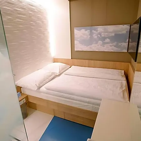 فندق My Cloud Transit - Guests With International Flight Only! 2*