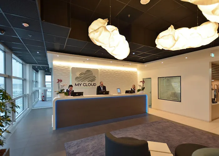 My Cloud Transit - Guests With International Flight Only! Hotel