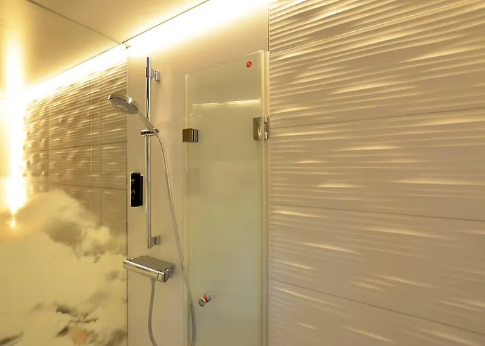 My Cloud Transit - Guests With International Flight Only! Hotel 2*