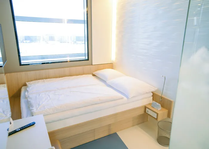 Hotel My Cloud Transit - Guests With International Flight Only!