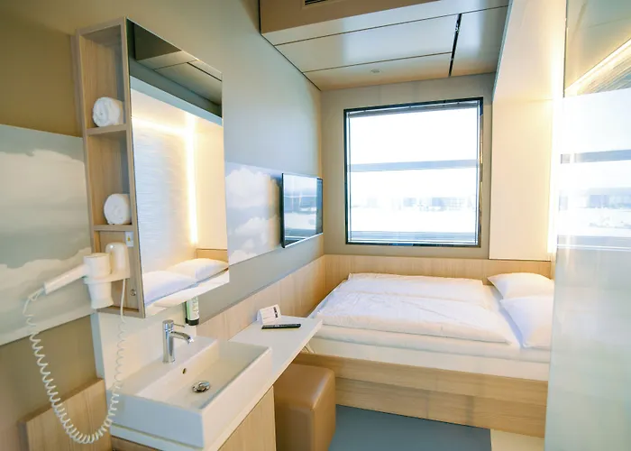 My Cloud Transit - Guests With International Flight Only! Hotel Frankfurt nad Menem