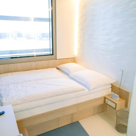 My Cloud Transit - Guests With International Flight Only! Otel