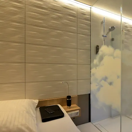 My Cloud Transit - Guests With International Flight Only! Otel Frankfurt am Main