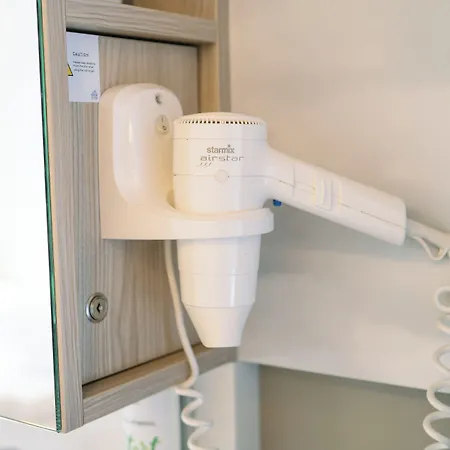 Szálloda My Cloud Transit - Guests With International Flight Only!