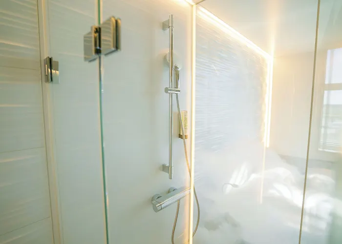 My Cloud Transit - Guests With International Flight Only! Hotel