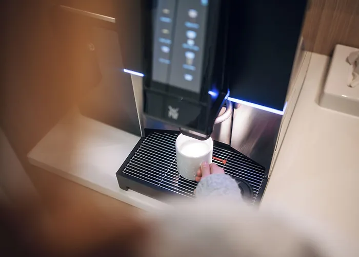 My Cloud Transit - Guests With International Flight Only! Hotel 2*